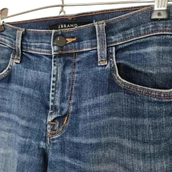 J Brand 620 Mid Rise Super Skinny Jeans in Throne Dark Blue Wash Women's size 28 - Picture 5 of 12